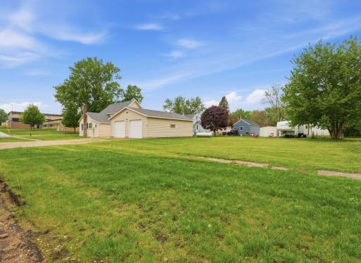 278 Chestnut Street NE, Mazeppa, MN 55956