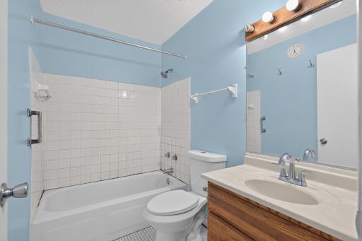 6335 84th Court N, Minneapolis, MN 55445