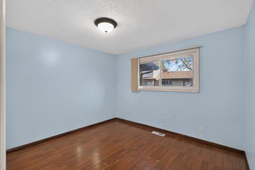 6335 84th Court N, Minneapolis, MN 55445