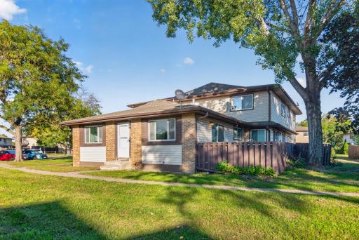 6335 84th Court N, Minneapolis, MN 55445