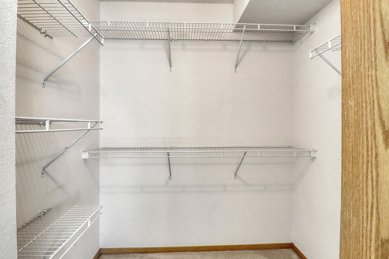 Primary Closet1_1-g.jpg