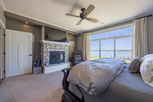 298 Shorewood Drive, Detroit Lakes, MN 56501