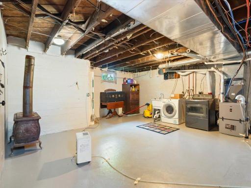 109 2nd Street NW, Crosby, MN 56441