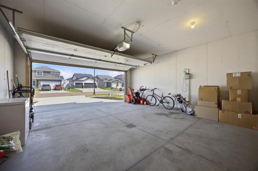 1588 67th Avenue S, Fargo, ND 58104