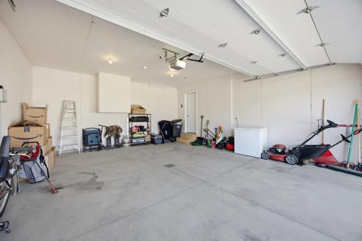 1588 67th Avenue S, Fargo, ND 58104