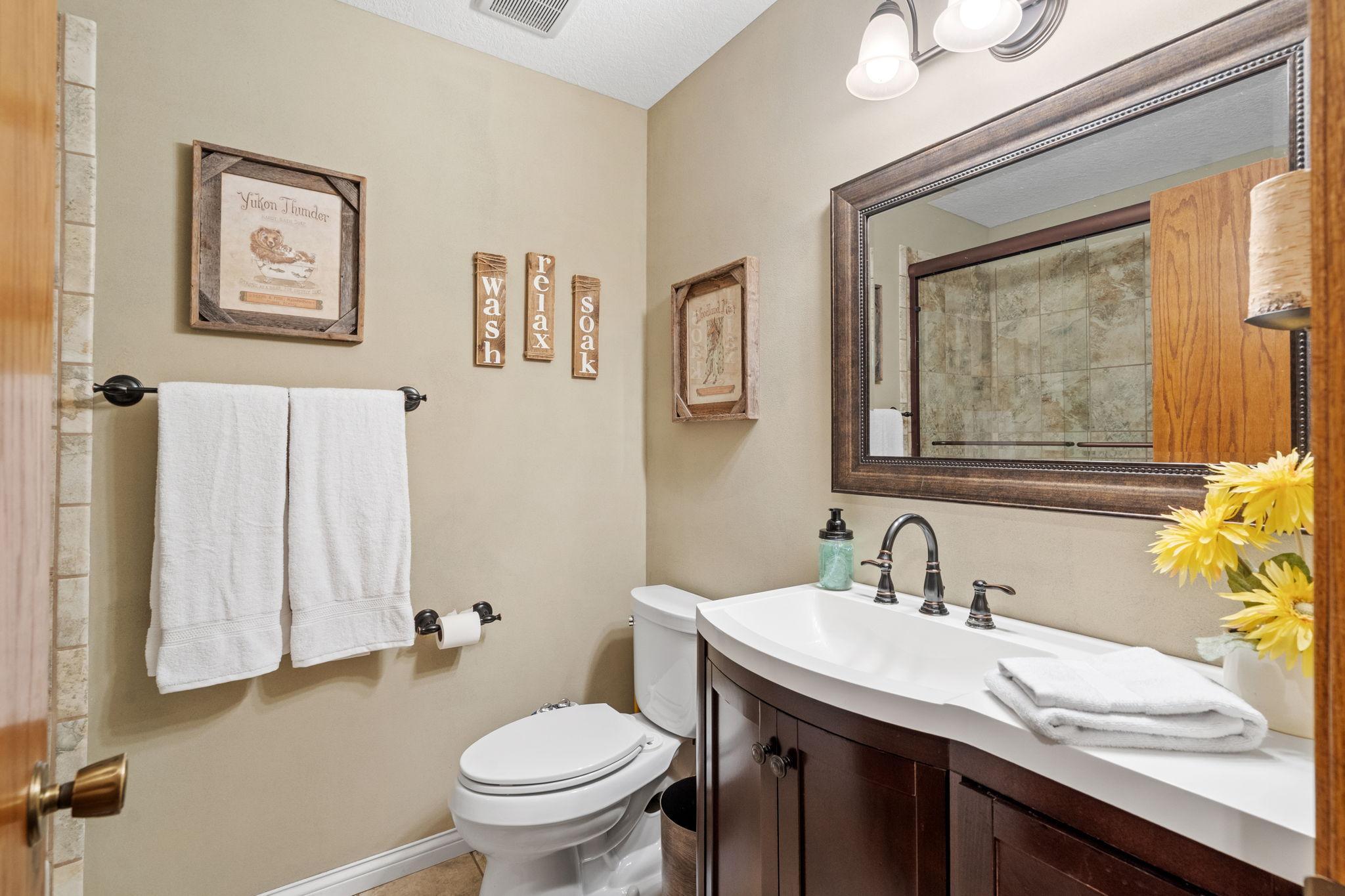 34-web-or-mls-17469 Lorence Way-34.jpg