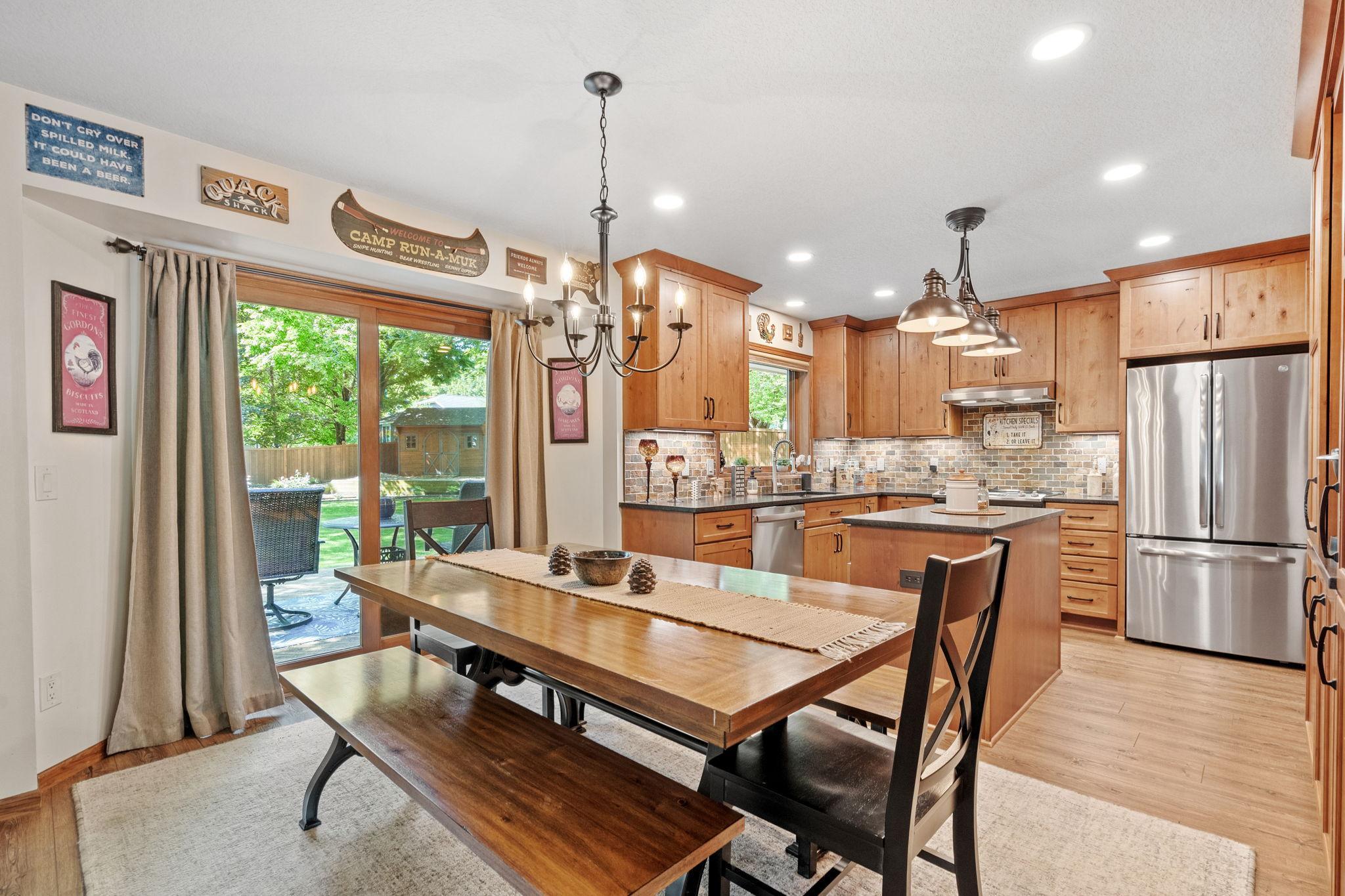 28-web-or-mls-17469 Lorence Way-28.jpg