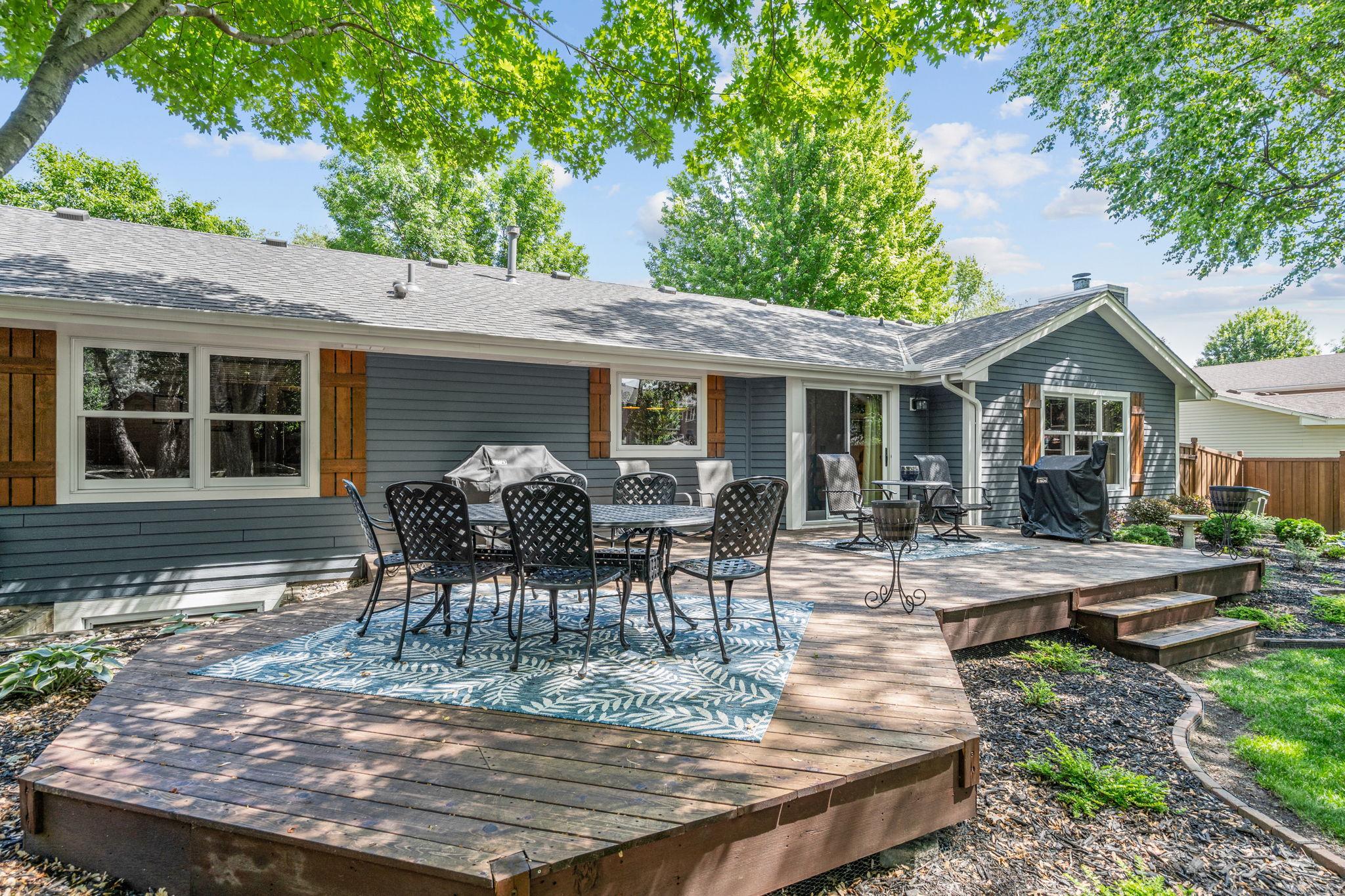 9-web-or-mls-17469 Lorence Way-9.jpg