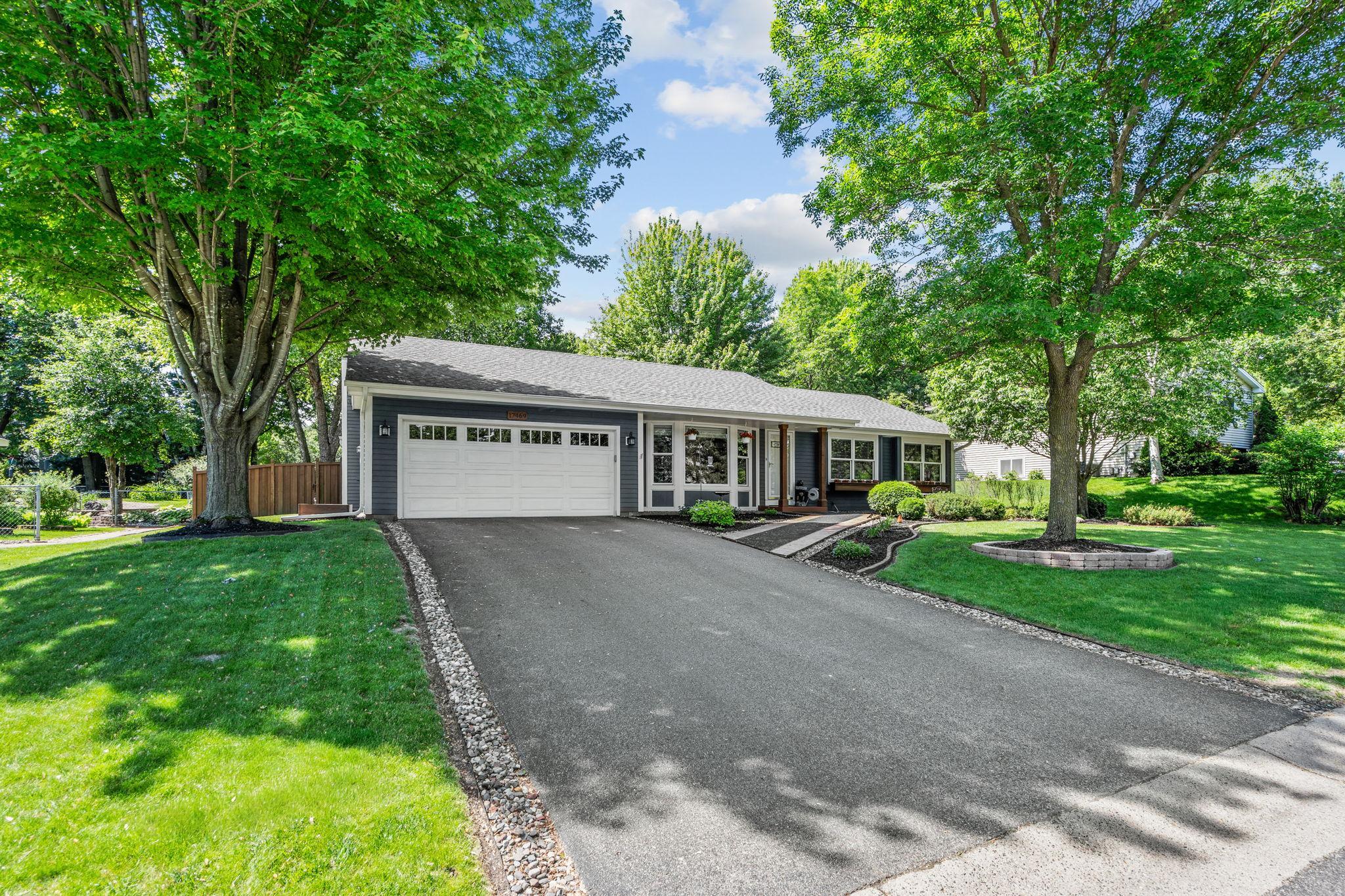 1-web-or-mls-17469 Lorence Way-1.jpg