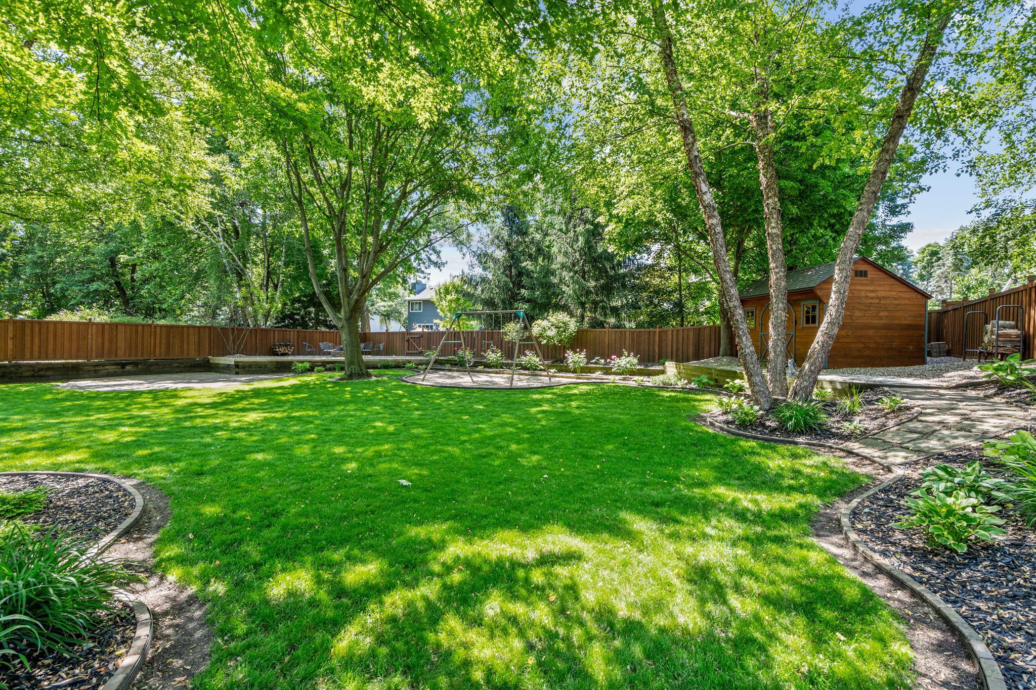 10-web-or-mls-17469 Lorence Way-10.jpg