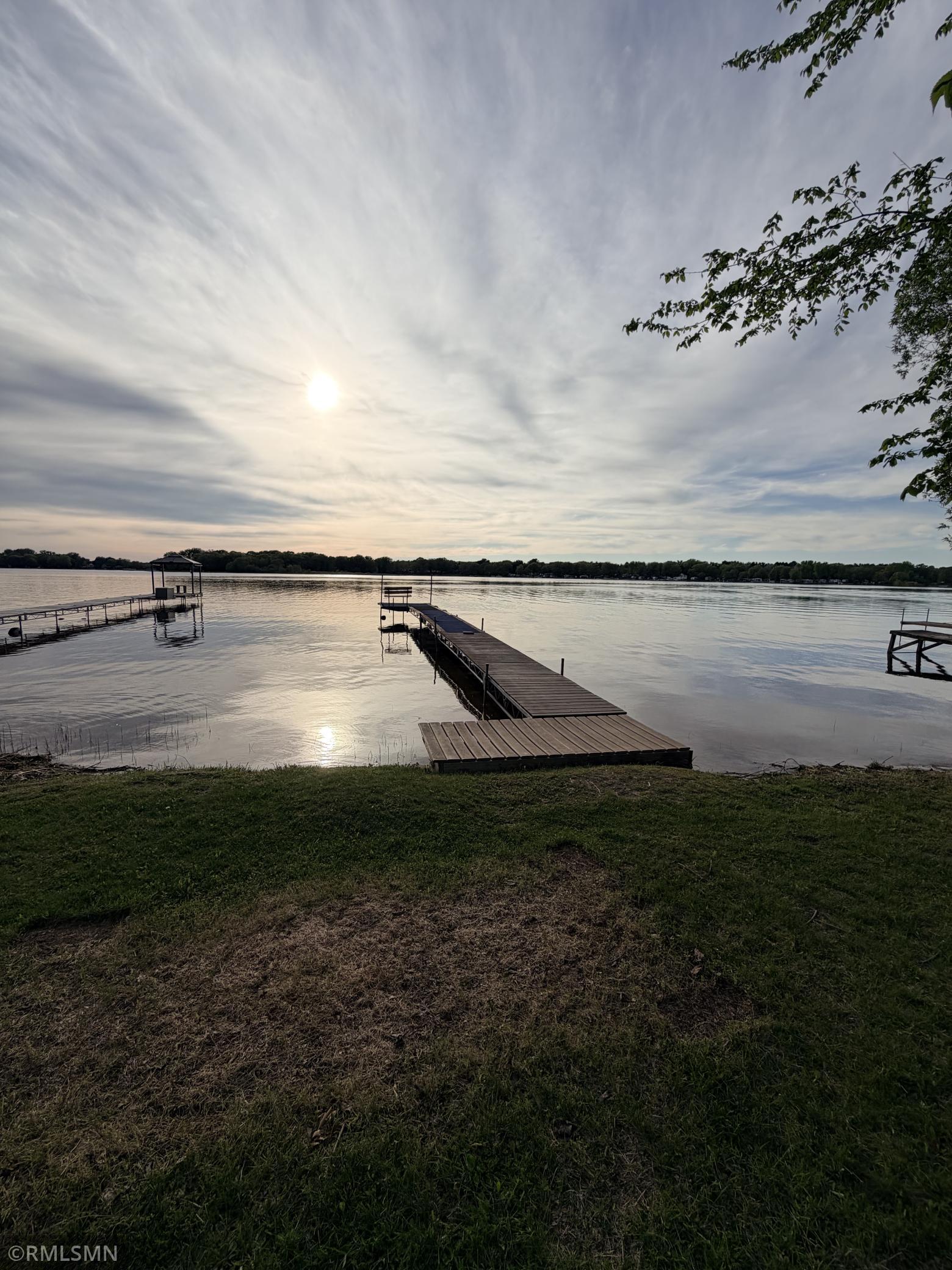 342 Cedar dock.jpg