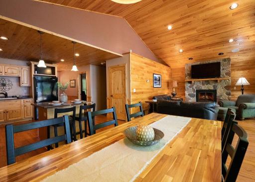 Dining area- plenty of room for entertaing and opens to outdoor living area