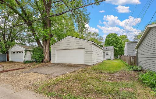 4112 Salem Avenue, Minneapolis, MN 55416