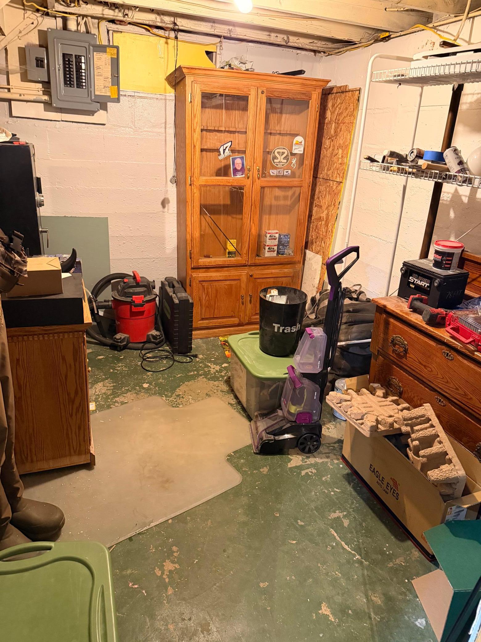 Storage Room/Breakers.jpeg
