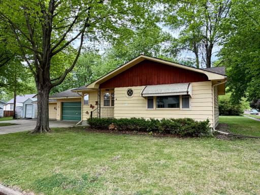 137 2nd Street E, Tracy, MN 56175