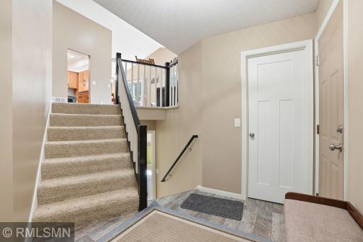7024 Polaris Lane N, Maple Grove, MN 55311