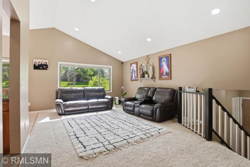 7-web-or-mls-First Person Visuals00760.jpg
