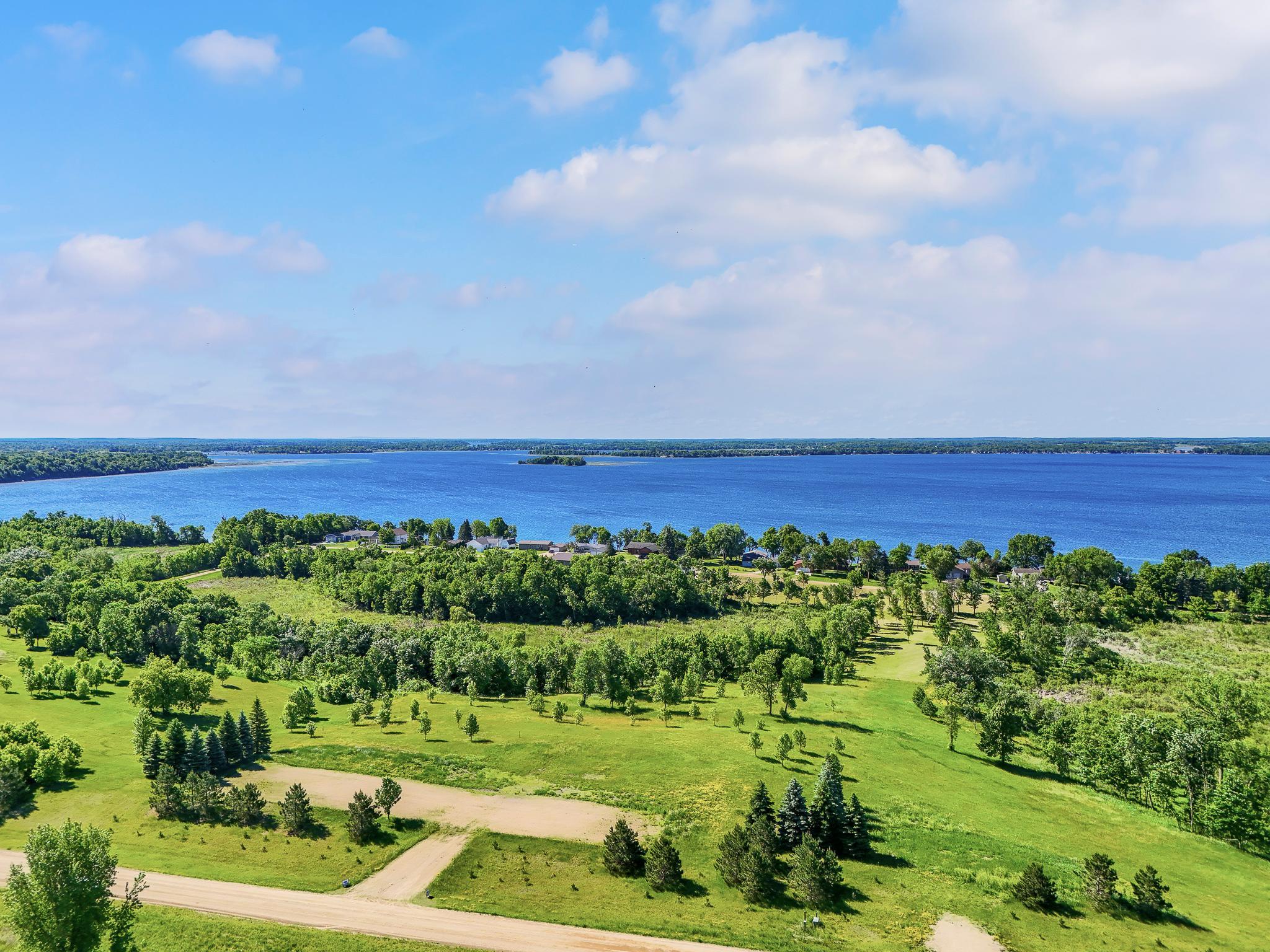 VIEWS OF STAR LAKE!