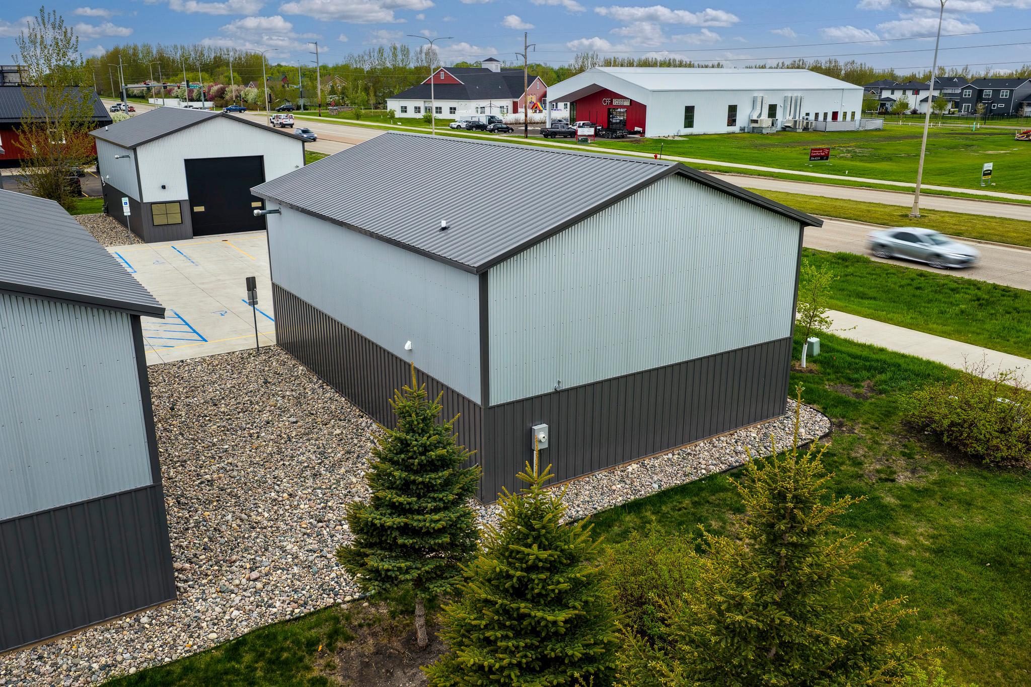 6141 53rd Ave S Fargo, ND-5.jpg