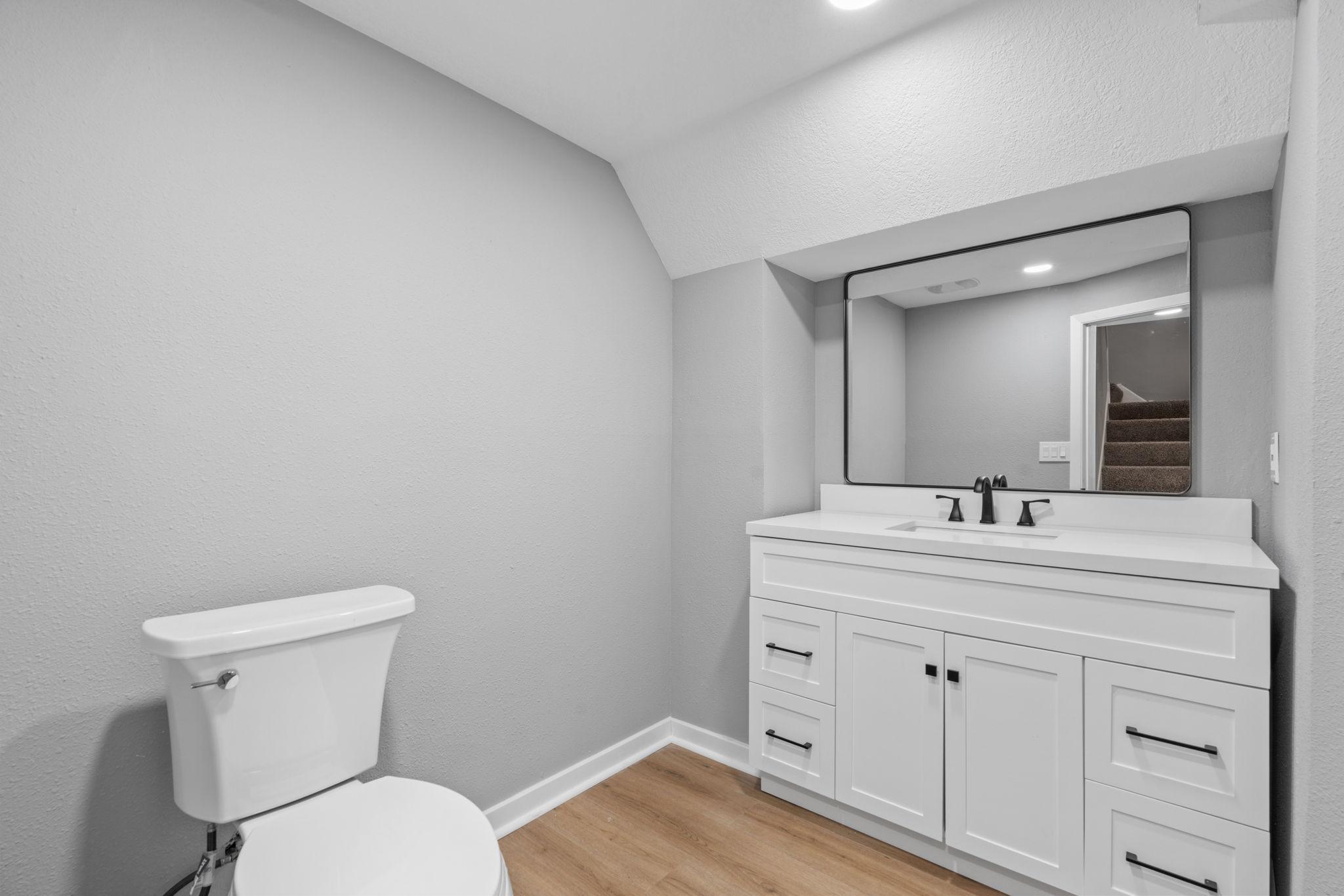 53-web-or-mls-3501 W 103rd St-53.jpg