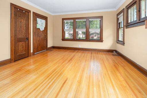 20260522_4028_21stAveS_Minneapolis_Interior_2.jpg
