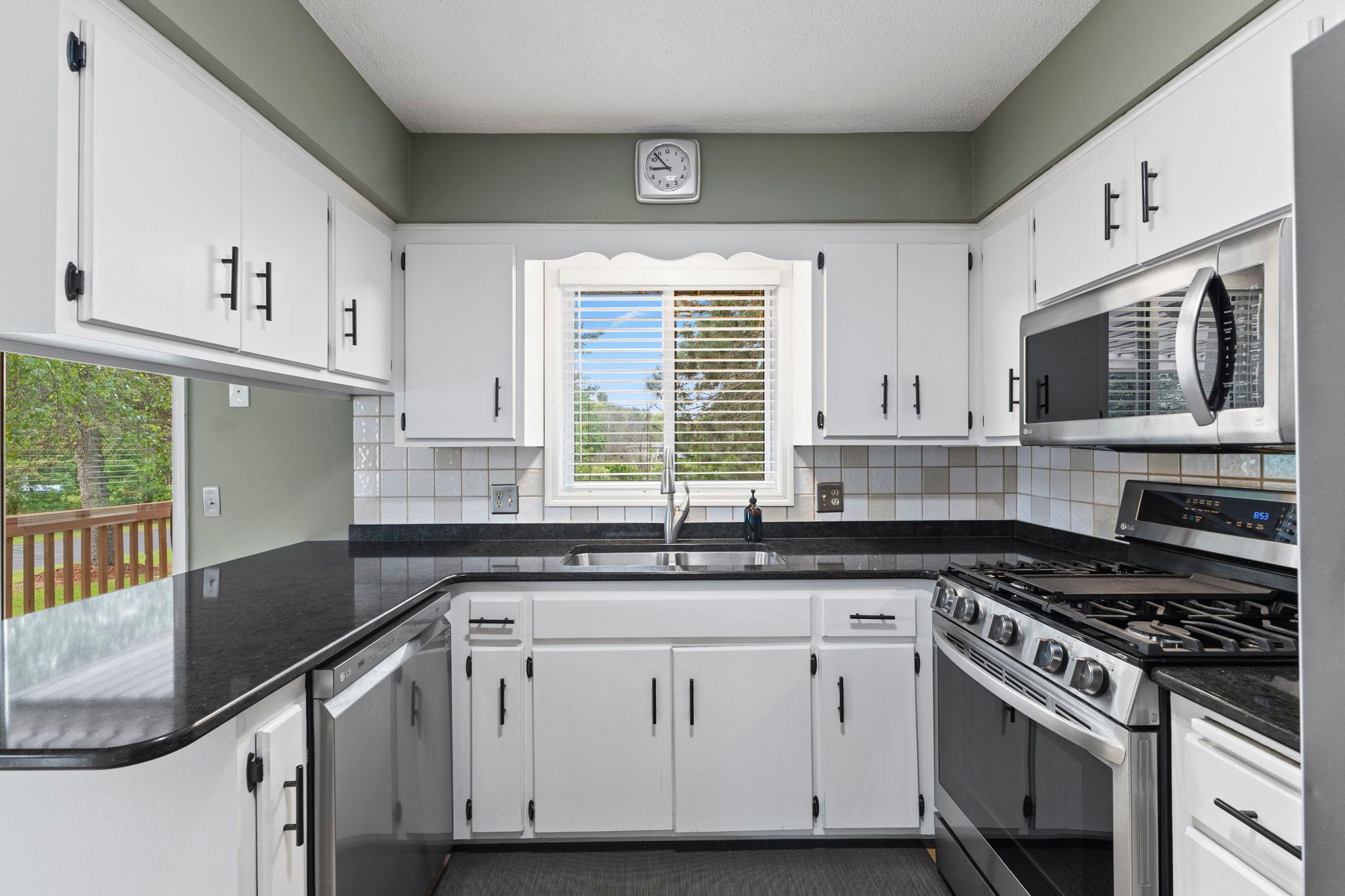 Vivid Space_15430 Argon St NW_17.JPG