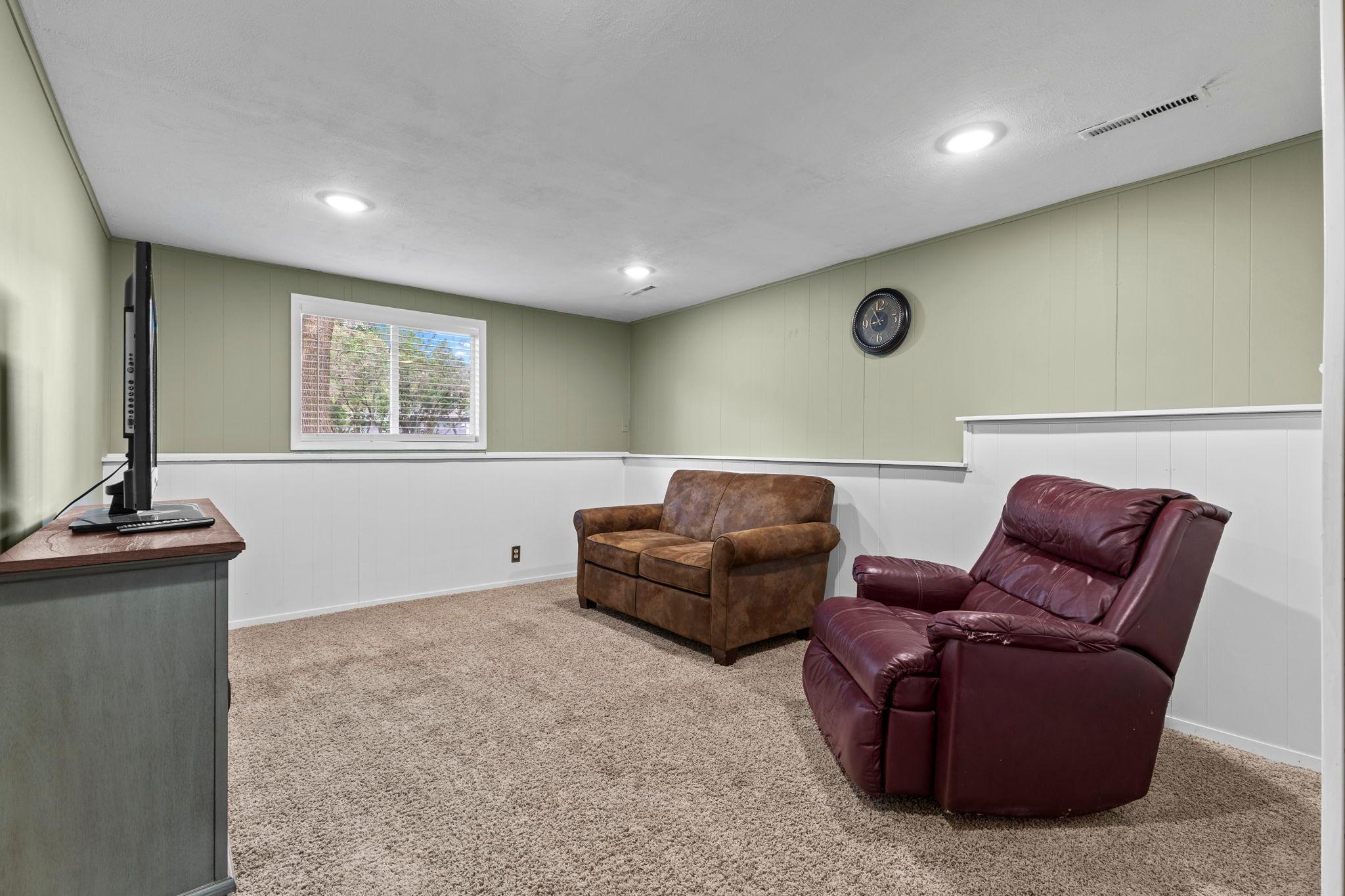 Vivid Space_15430 Argon St NW_26.JPG