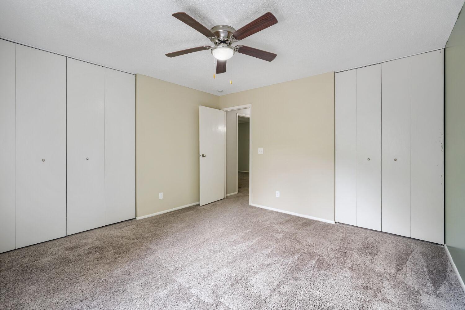 6387 St John's Dr - Web Quality - 028 - 20 Primary Bedroom.jpg