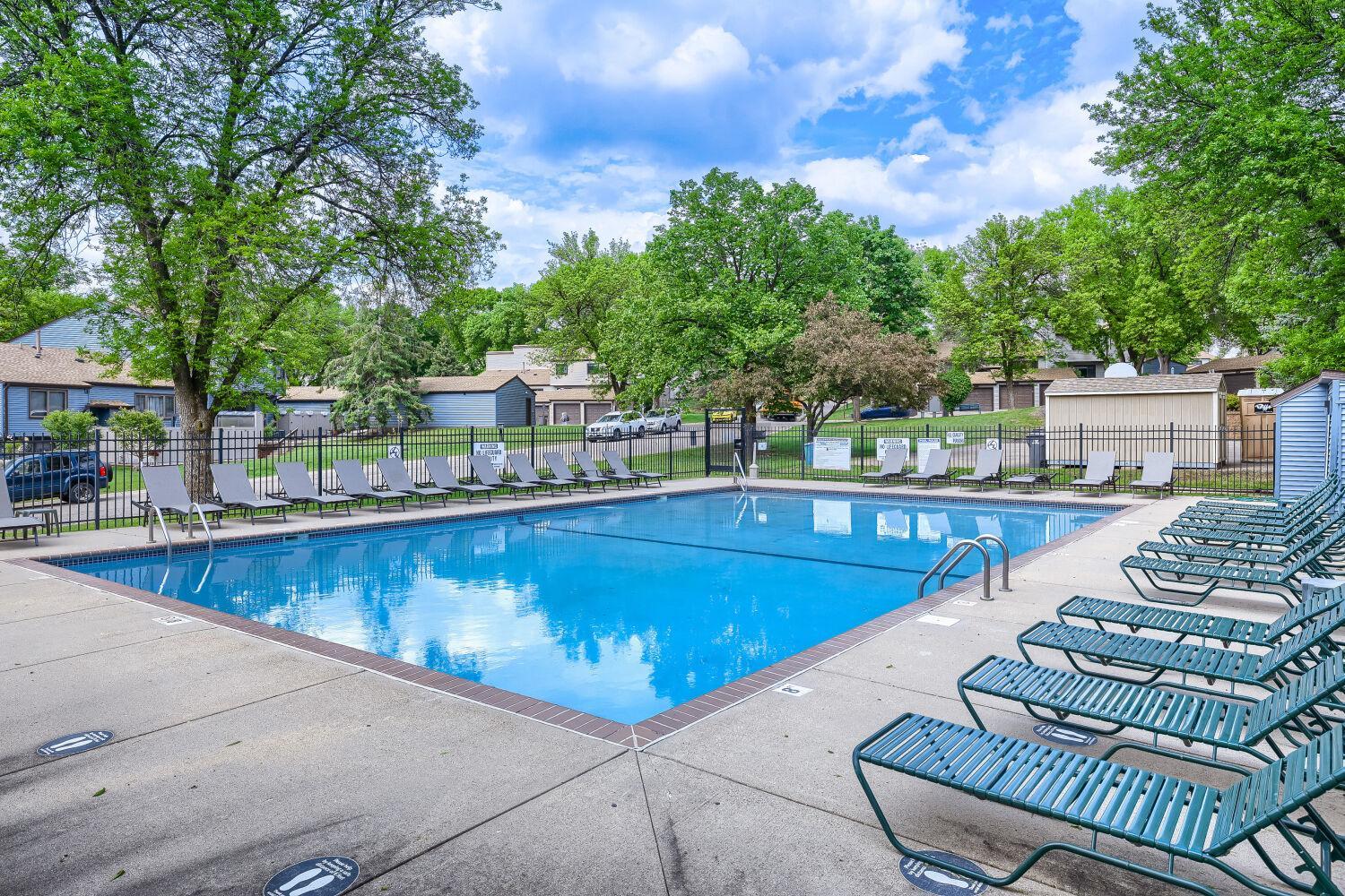 6387 St John's Dr - Web Quality - 040 - 32 Amenity - Community.jpg
