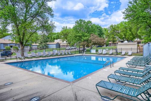 6387 St John's Dr - Web Quality - 040 - 32 Amenity - Community.jpg