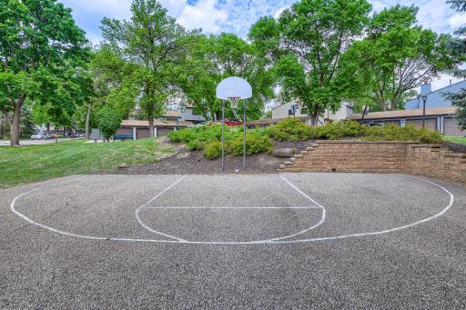 6387 St John's Dr - Web Quality - 038 - 30 Amenity - Community.jpg