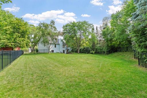 16645 21st Avenue N, Plymouth, MN 55447