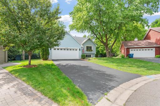 16645 21st Avenue N, Plymouth, MN 55447