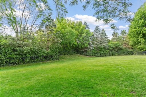16645 21st Avenue N, Plymouth, MN 55447