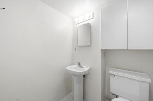3/4 Bathroom