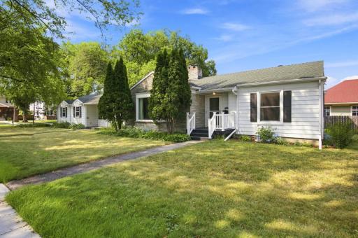 Photo for 615 10th Avenue S, Fargo, ND 58103 - listing #7080314 615 10th Avenue S, Fargo, ND 58103