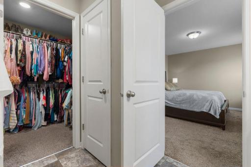 9669 Olive Lane N, Maple Grove, MN 55311