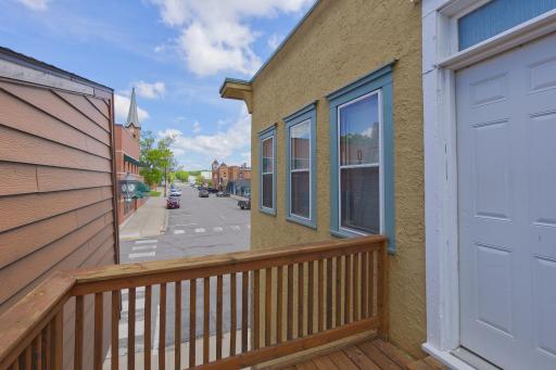 Winsted, MN 55395