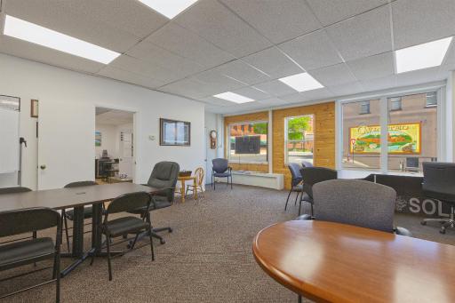 Winsted, MN 55395