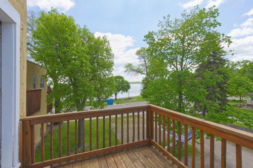 Winsted, MN 55395