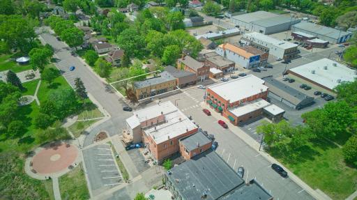 Winsted, MN 55395