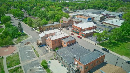 Winsted, MN 55395
