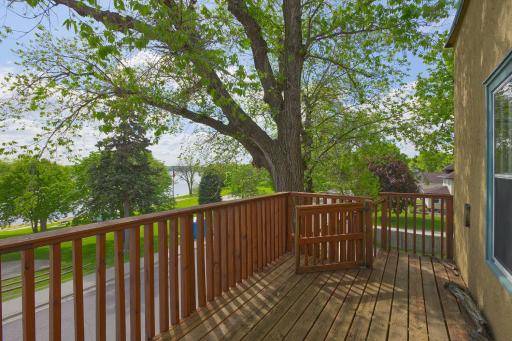 Winsted, MN 55395
