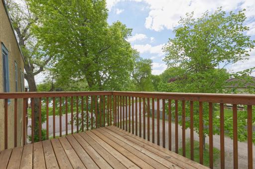 Winsted, MN 55395