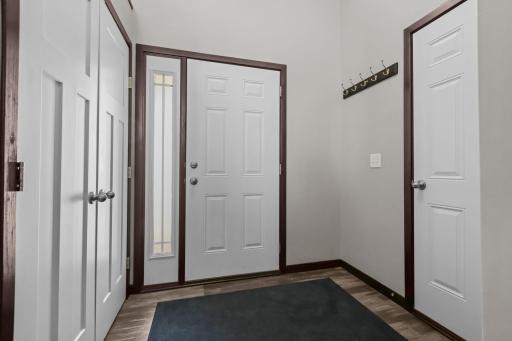 8522 Ebersole Avenue NE, Monticello, MN 55362