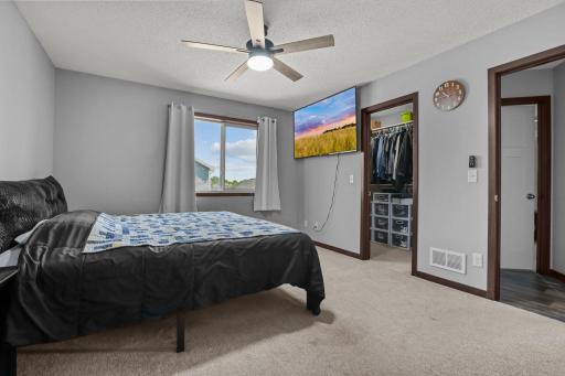 8522 Ebersole Avenue NE, Monticello, MN 55362