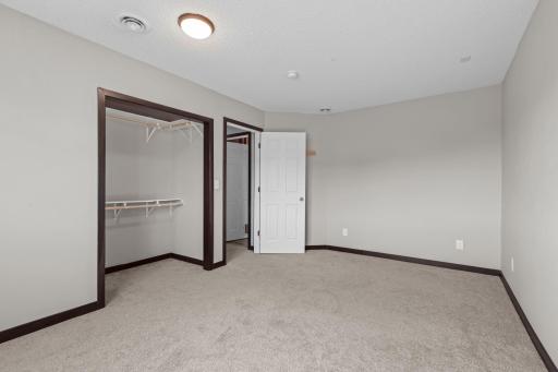 8522 Ebersole Avenue NE, Monticello, MN 55362