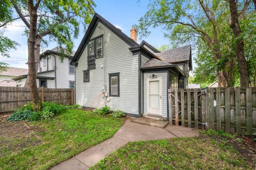 2511 Upton Avenue N, Minneapolis, MN 55411