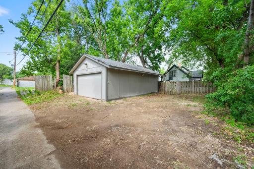 2511 Upton Avenue N, Minneapolis, MN 55411