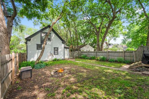 2511 Upton Avenue N, Minneapolis, MN 55411